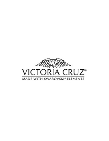 VICTORIA CRUZ
